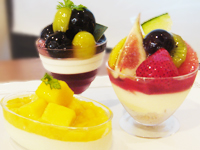�X�C�[�c�M�������[KAZAN�i�ʎR�j�̃t���[�c�����Ղ�̃X�C�[�c
